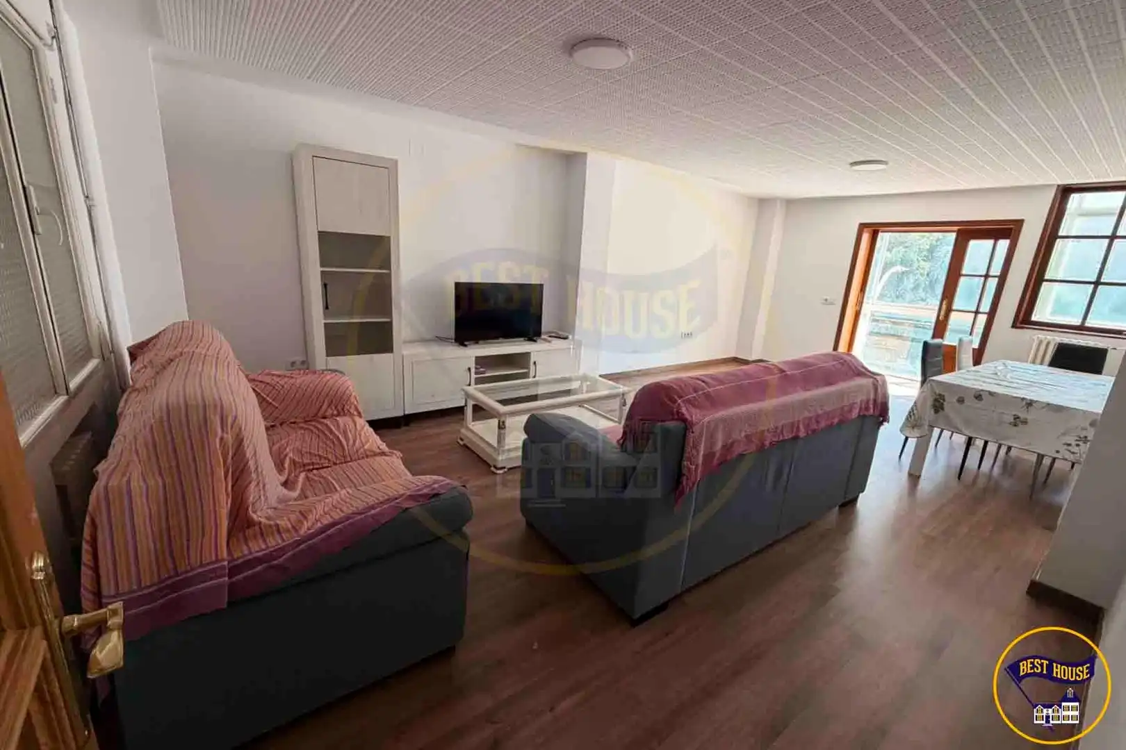 Sala de estar de Piso de alquiler en Cuenca con Calefacción y Amueblado