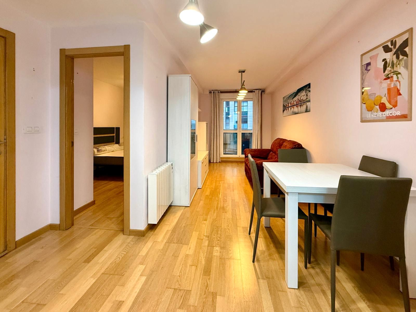 Sala d'estar de Apartament de lloguer en Ames amb Calefacció, Parquet i Traster
