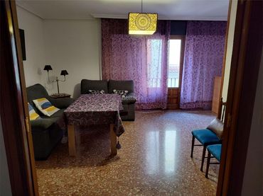 Wohnung mit Aufzug zur Miete in Calle Hurtado 21