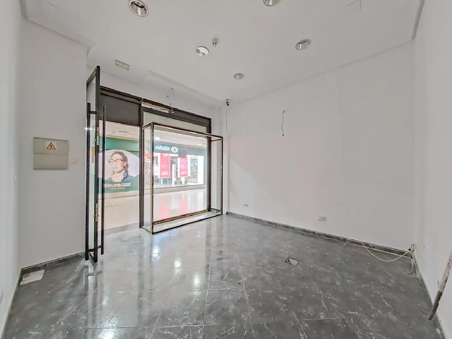 Local en venta en Alcalá de Henares
