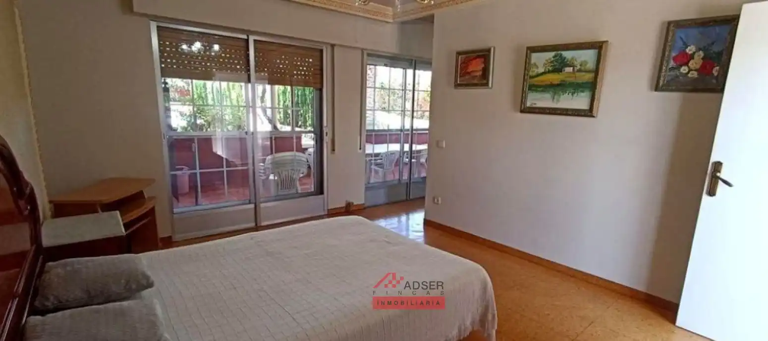 Dormitori de Casa o xalet en venda en Villamediana de Iregua amb Calefacció i Piscina