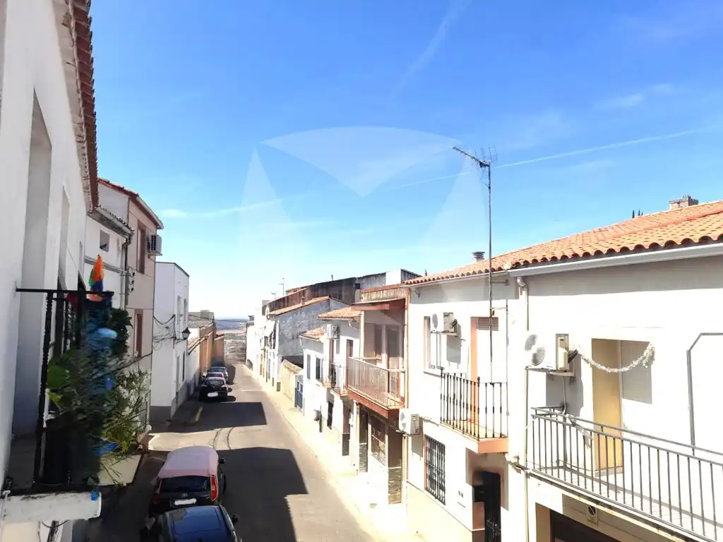 Vista exterior de Casa o chalet en venta en Alburquerque con Balcón