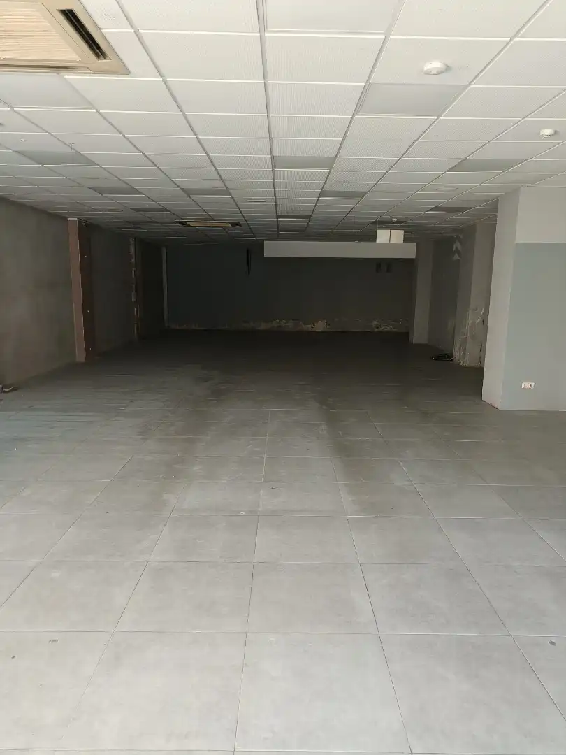 Business premises to rent in Carrer Sant Joan de Mata 3, imagen 2