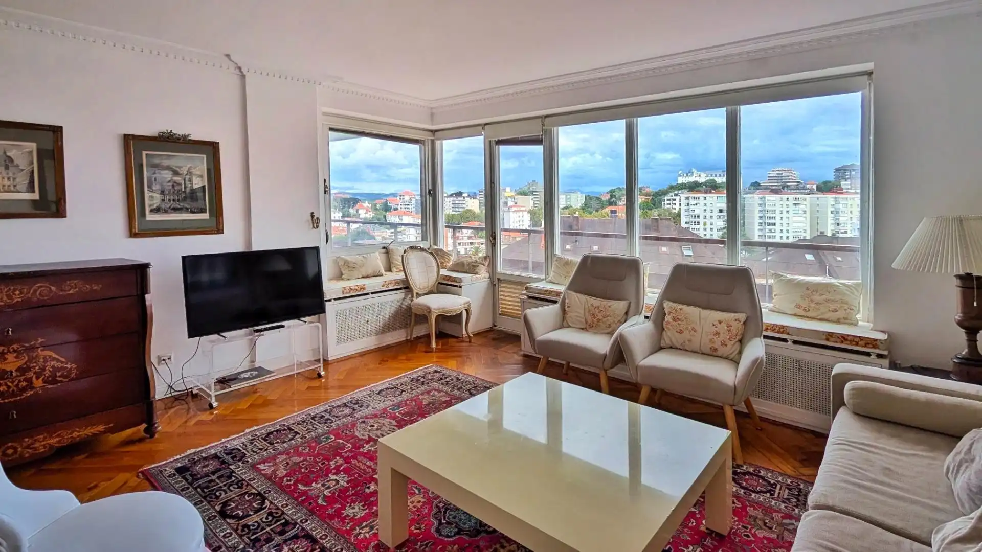Living room of Flat for sale in Santander  with Heating, Terrace and Storage room