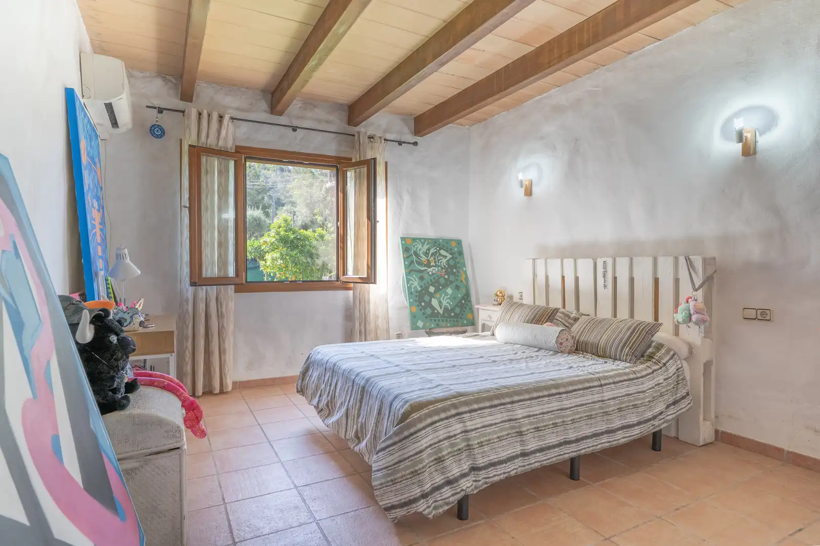 Bedroom of Country homes for sale in Calvià  with Heating