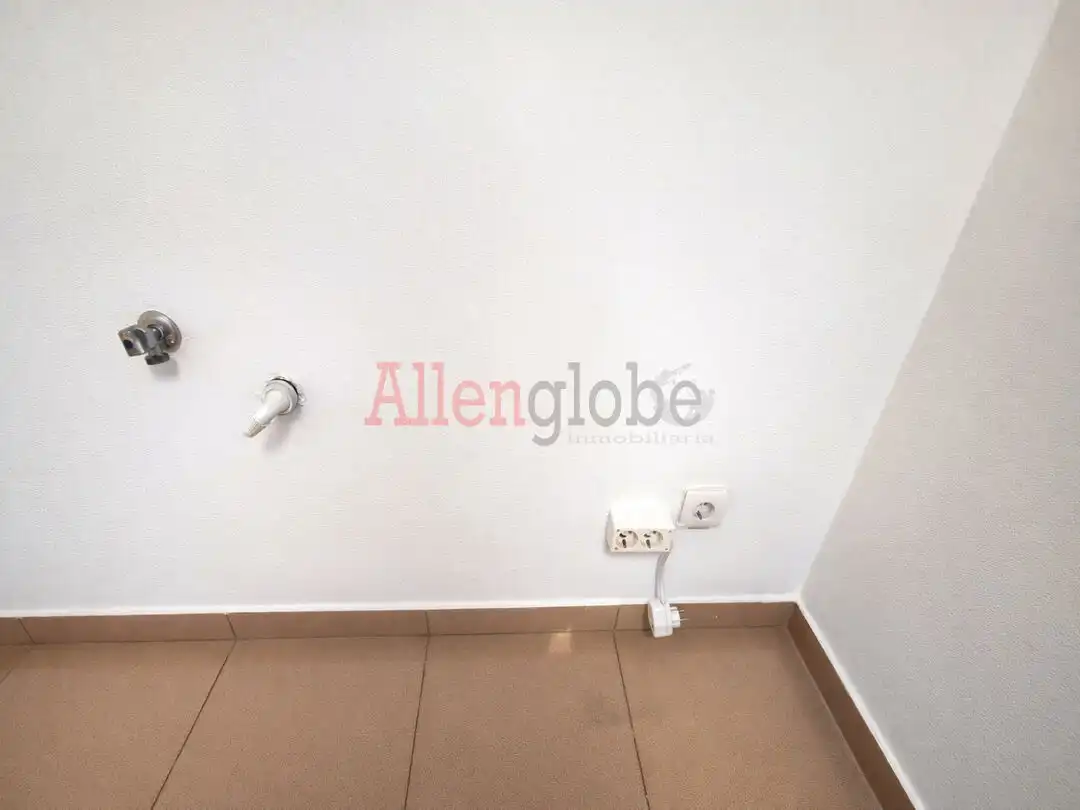 Office space with lift for sale in Calle San Francisco, imagen 11