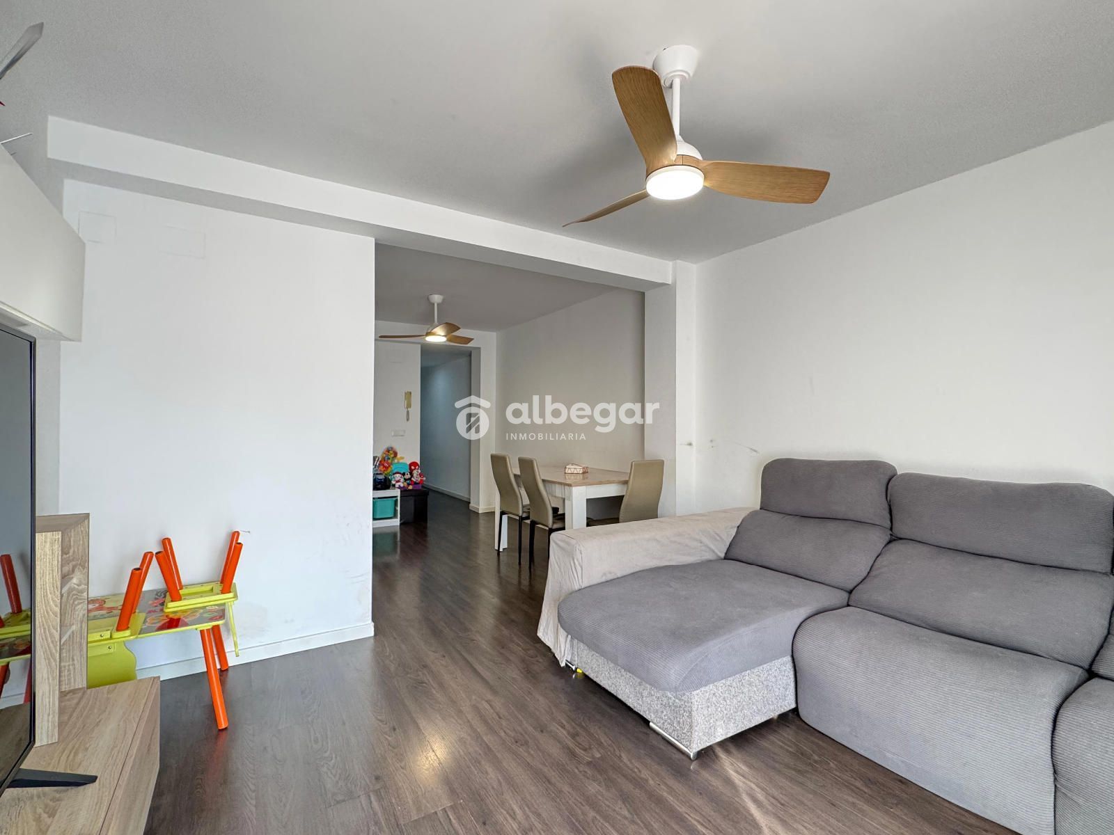 Exterior view of Flat for sale in  Valencia Capital  with Air Conditioner, Parquet flooring and Terrace