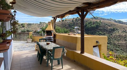 Casa en alquiler de larga temporada en Torrox- Pueblo, Málaga