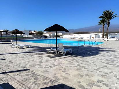 Piscina de Dúplex en venda en Arona amb Terrassa, Moblat i Piscina comunitària