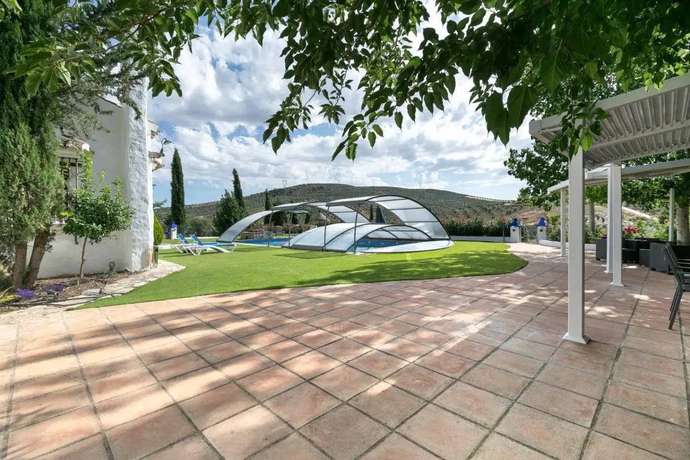 Jardí de Casa o xalet en venda en Montefrío amb Aire condicionat, Calefacció i Jardí privat