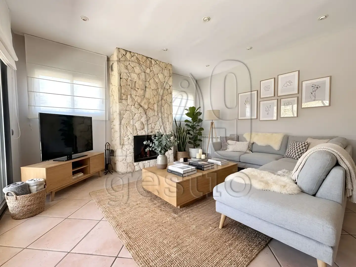 Sala d'estar de Casa o xalet en venda en Tarragona amb Aire condicionat, Calefacció i Jardí privat