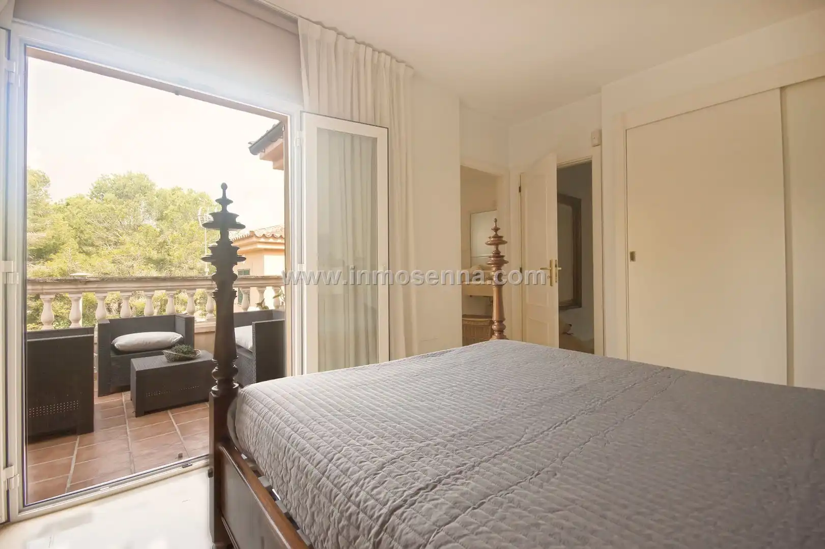 Habitación de Casa adosada en venta en Calvià con Terraza y TV
