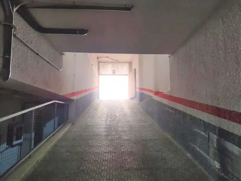 Garatge en venda en Tavernes de la Valldigna