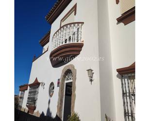 Vista exterior de Casa o xalet de lloguer en Chiclana de la Frontera