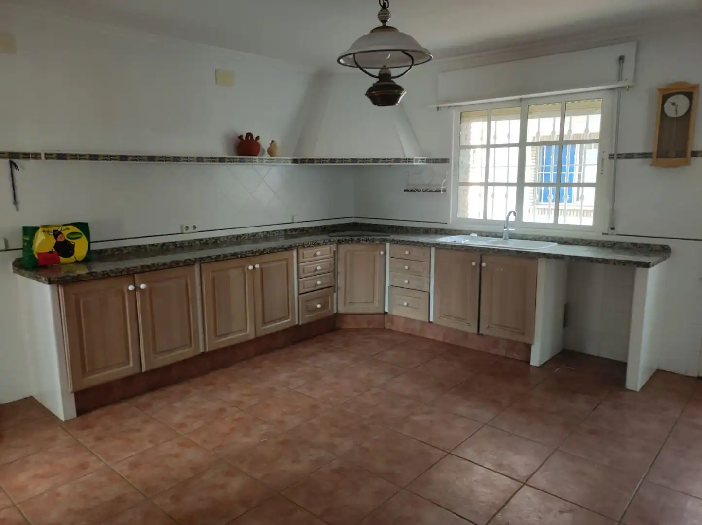 Kitchen of Houses for sale in Bollullos de la Mitación  with Air Conditioner, Heating and Private garden