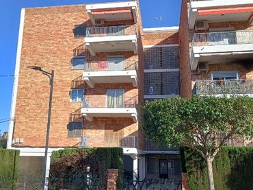 Piso con ascensor en venta en Avenida de Valencia 69