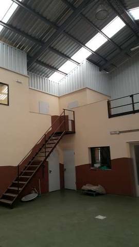 Nave industrial en Venta en Baños de la Encina