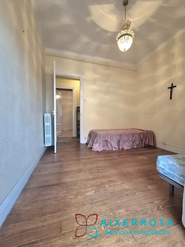 Bedroom of Flat for sale in Getxo   with Heating and Storage room