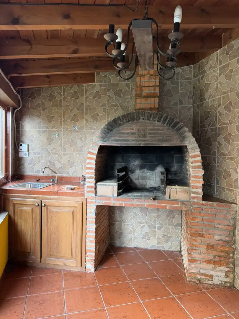 Casa adosada en venta en Penagos con Calefacción, Jardín privado y Terraza