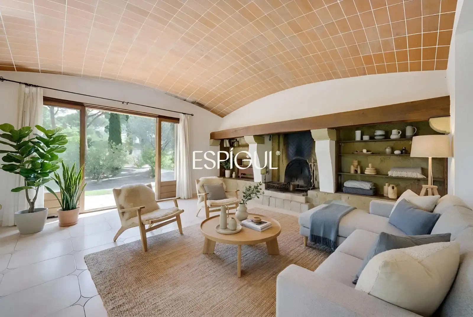 Sala d'estar de Casa o xalet en venda en Santa Cristina d'Aro amb Calefacció, Terrassa i Forn