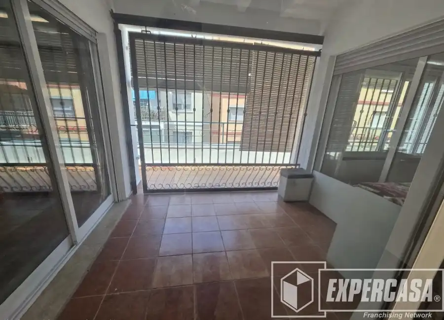 Exterior view of Attic for sale in Alzira  with Air Conditioner and Terrace