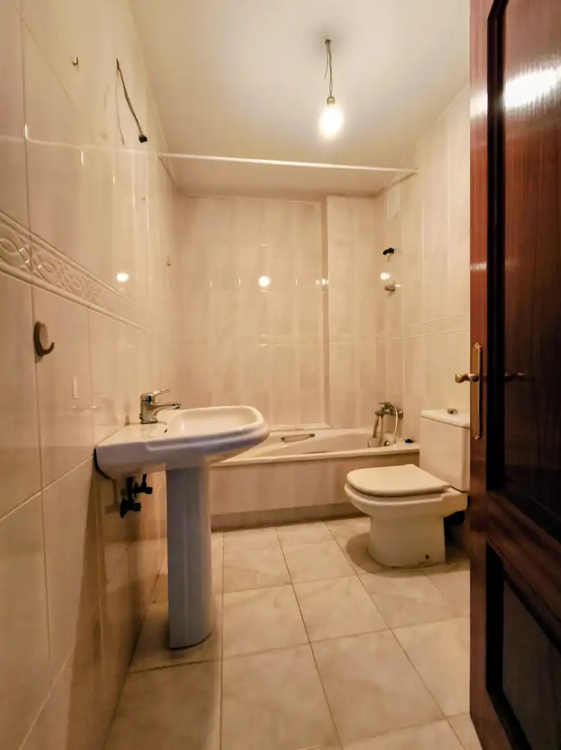 Piso en venta en Avenida Arteixo, 135, Os Mallos