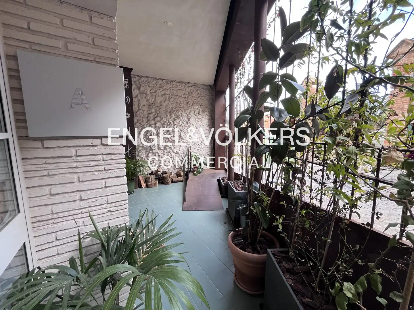 Terraza de Local en venta en El Papiol