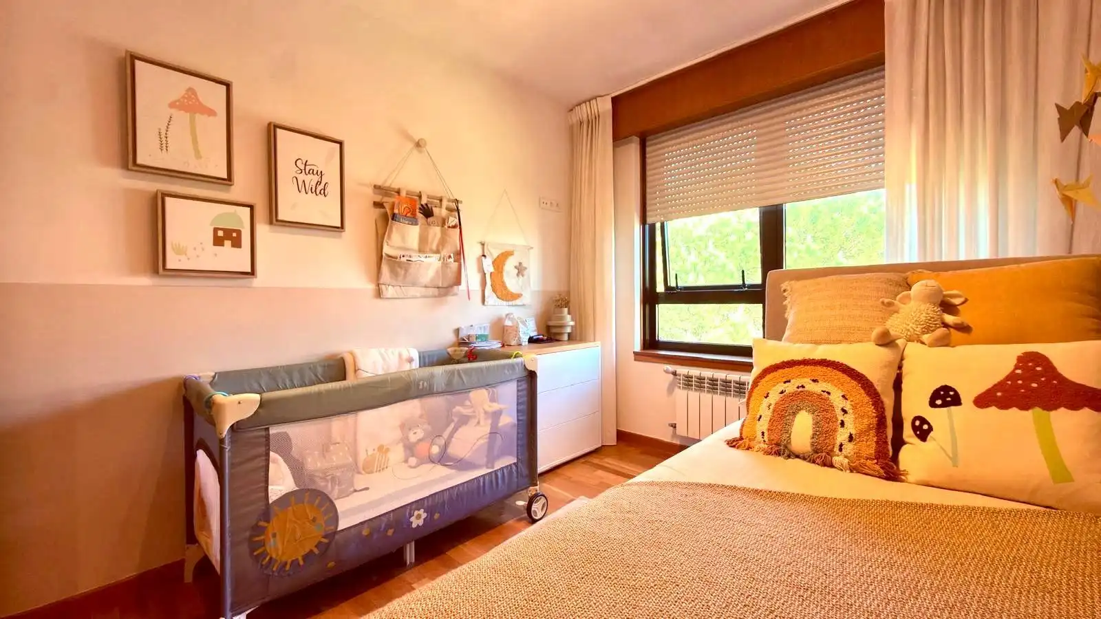 Habitación de Dúplex en venta en Ourense Capital  con Aire acondicionado, Calefacción y Terraza