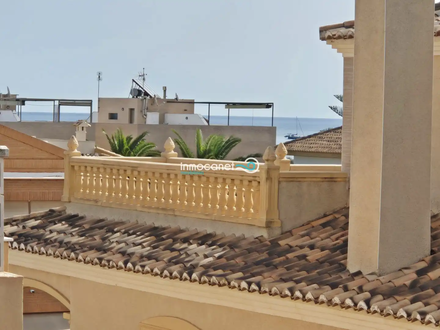 Casa adosada en venda a Oliva Playa
