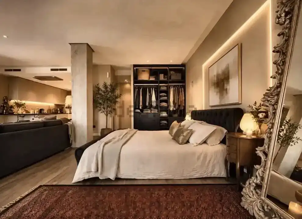 Dormitori de Àtic en venda en La Moraleja amb Aire condicionat, Jardí privat i Parquet