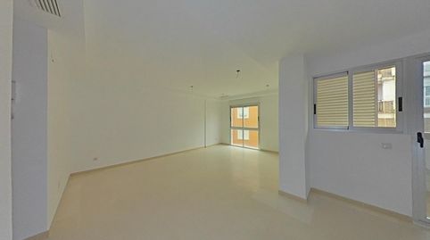 Foto 5 de Pis en venda a C/ Hermanos López Santos, Ciutat Jardí - Torreta Verdí, Elche / Elx