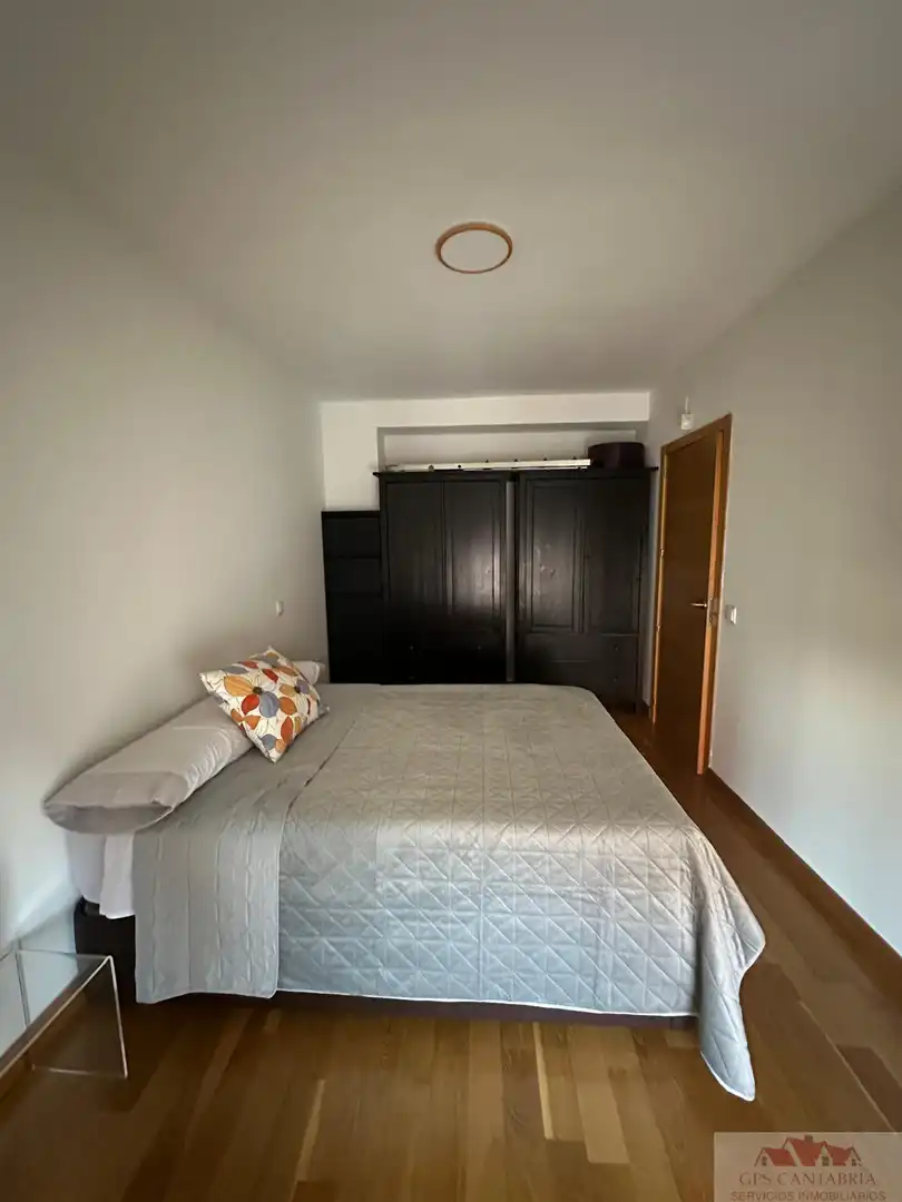 Bedroom of Apartments for rent in El Astillero    with Heating and Parquet flooring
