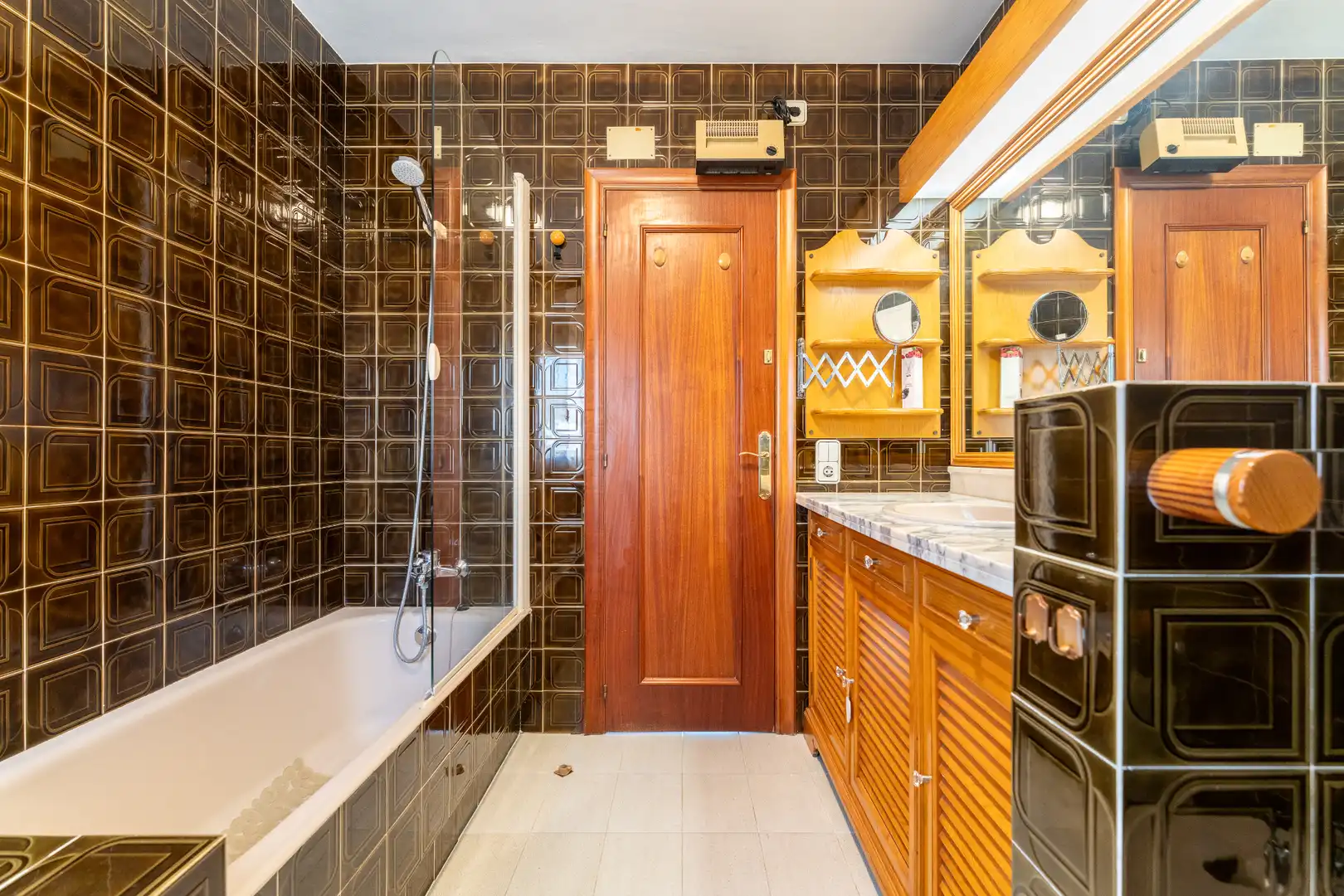 Bathroom of Houses for sale in Reus  with Air Conditioner, Heating and Private garden