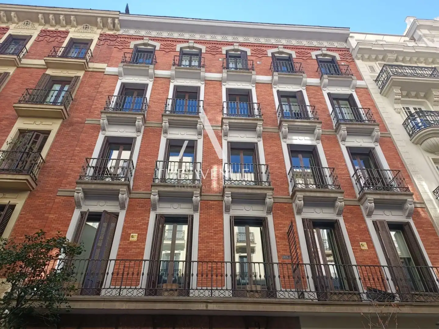 Vista exterior de Estudio en venta en Madrid con Aire acondicionado, Calefacción y Amueblado