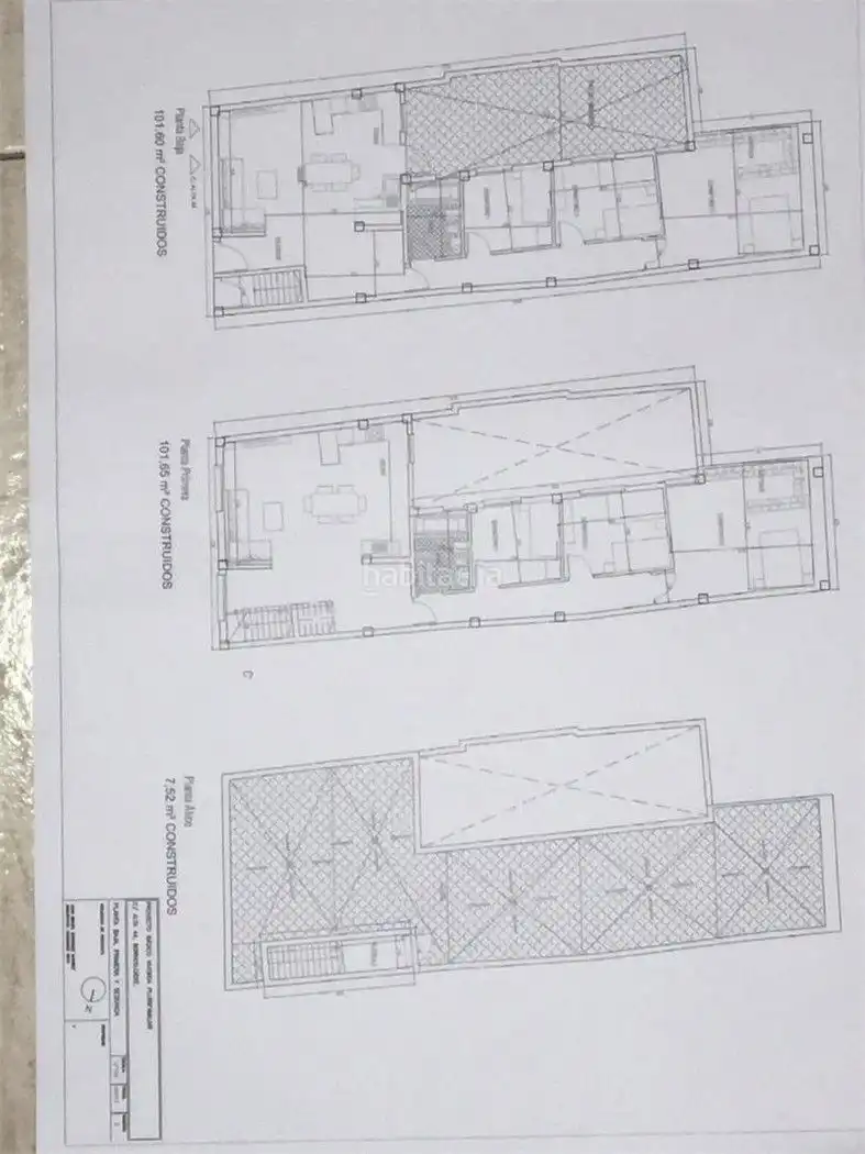 House for sale in Calle Alta 44