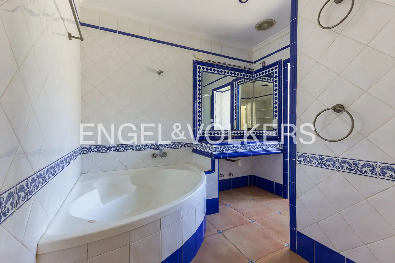 Bathroom of Houses for rent in Pedreguer  with Air Conditioner, Heating and Private garden