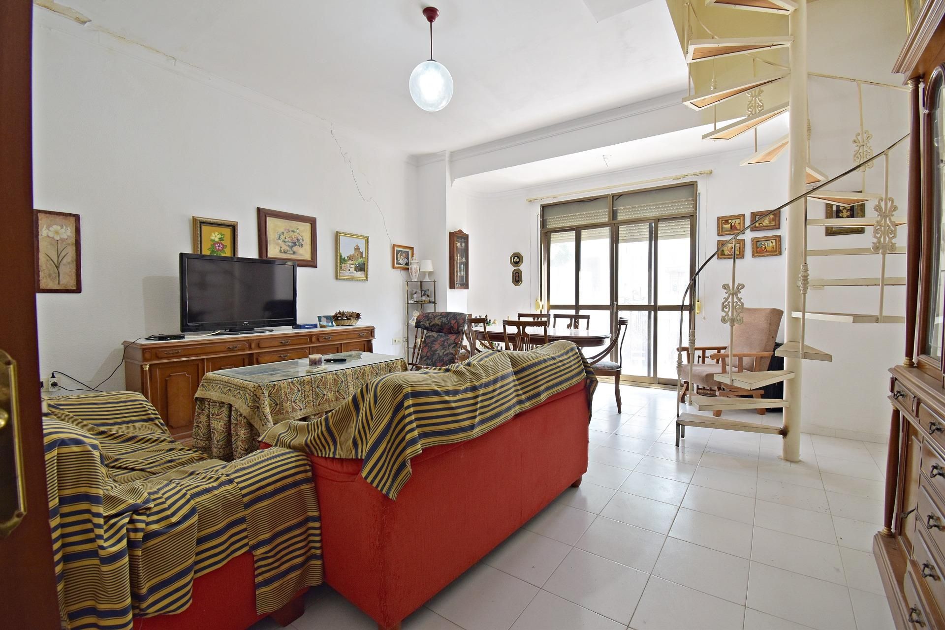 Living room of Flat for sale in Jerez de la Frontera  with Air Conditioner and Balcony