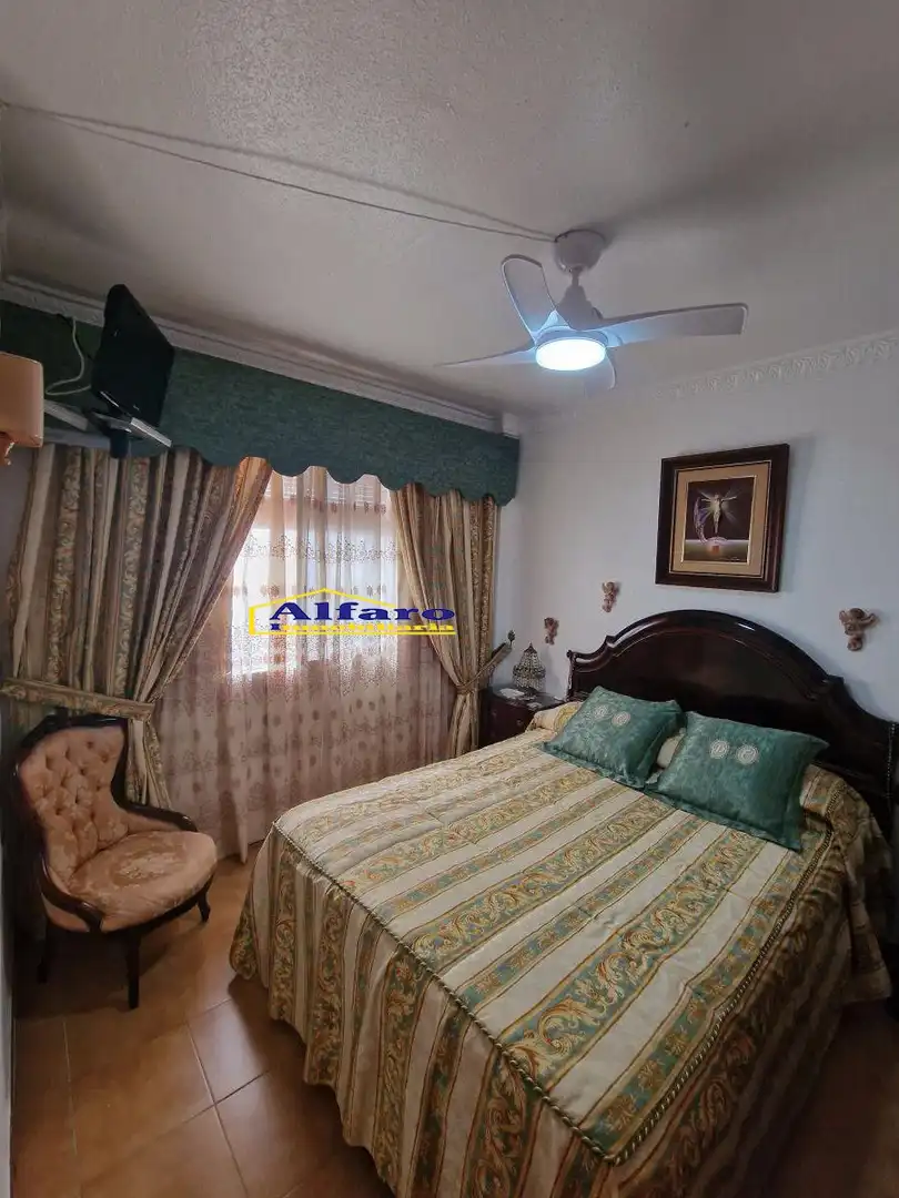 Habitación de Casa adosada en venta en Almonte con Terraza, Trastero y Balcón