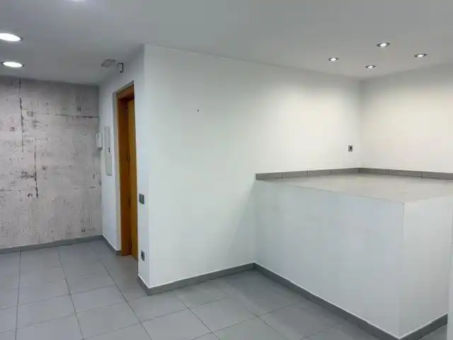 Bureau avec ascenseur à louer à Centre - Passeig i Rodalies, imagen 11