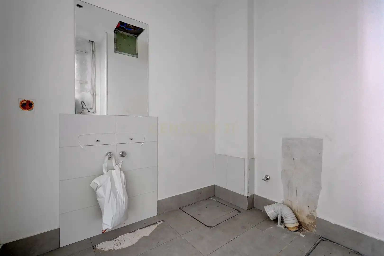 Commercial properties for rent in Santiago Kalea, 41, Irun, Spain, 41, Centro - Mendibil - Santiago