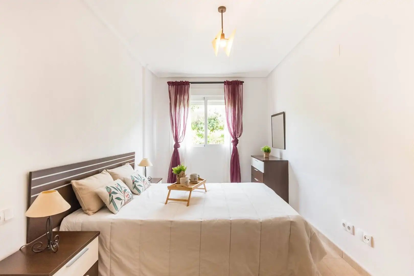 Habitación de Piso en venta en Murcia con Trastero y Amueblado