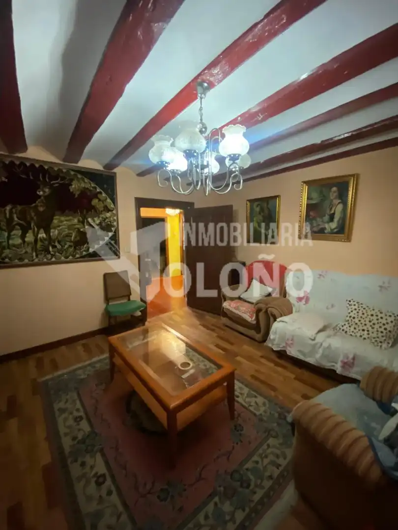 Sala d'estar de Finca rústica en venda en Rodezno amb Traster