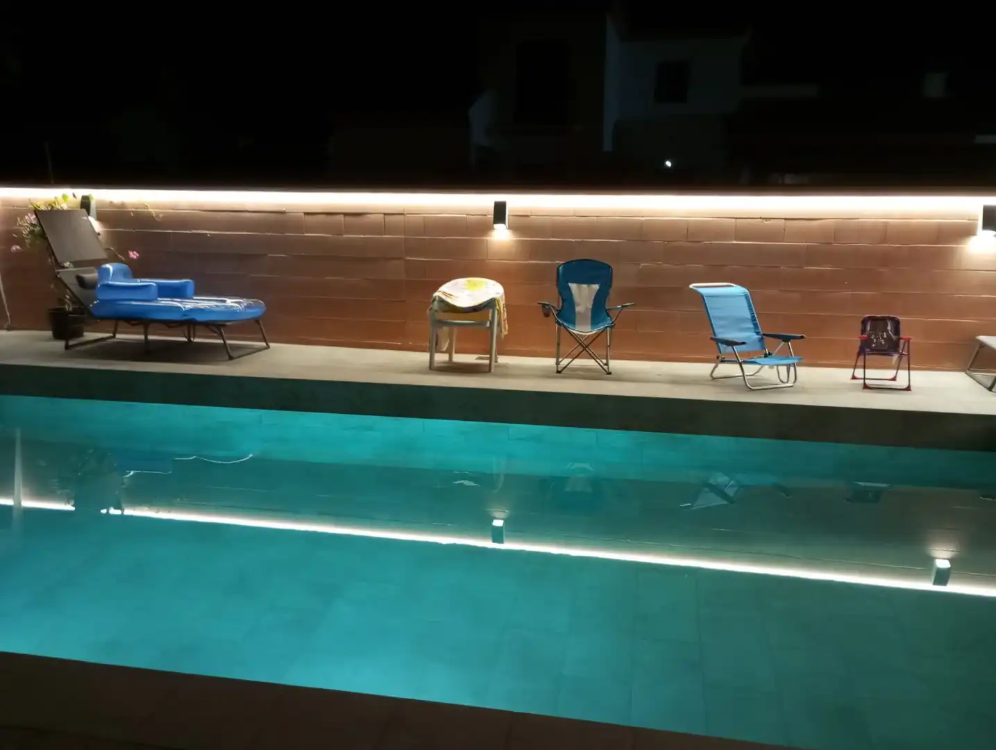 Schwimmbecken von Haus oder Chalet zum Verkauf in Ronda mit Klimaanlage, Heizung und Privatgarten