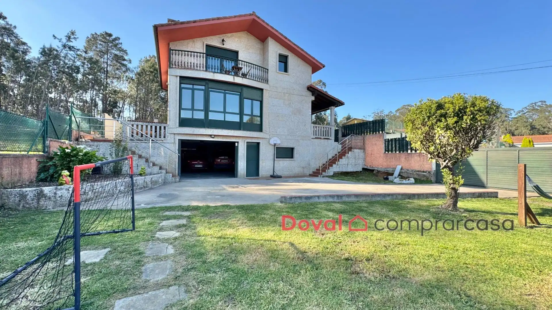 Vista exterior de Casa o xalet en venda en Salceda de Caselas amb Calefacció, Jardí privat i Terrassa