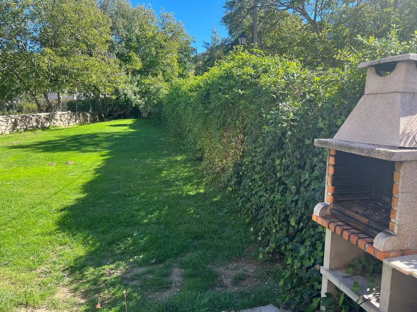 Jardín de Casa o chalet en venta en Navacepedilla de Corneja con Calefacción, Jardín privado y Parquet