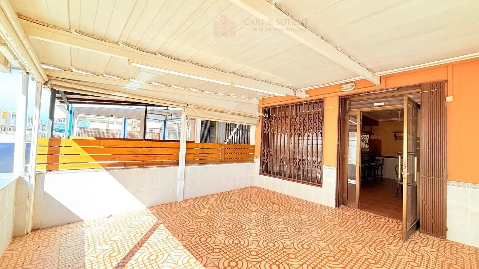 Terrassa de Local en venda en Peñíscola / Peníscola amb Terrassa