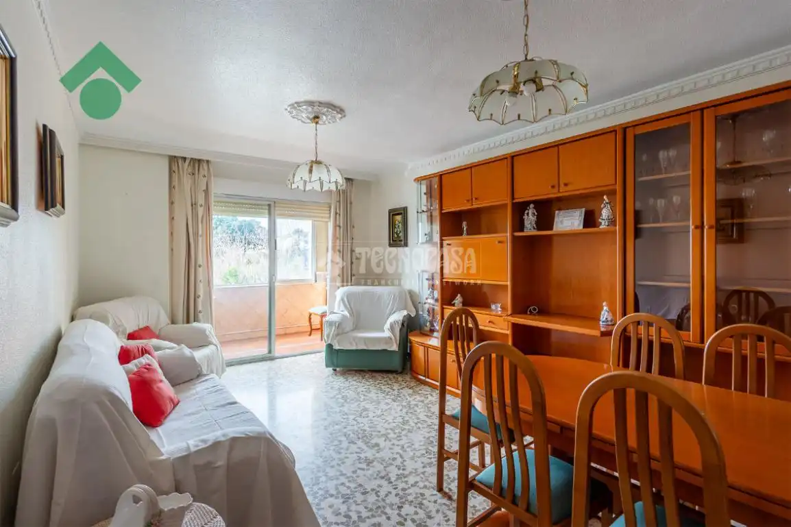 Habitación de Piso en venta en Almuñécar con Amueblado y Balcón