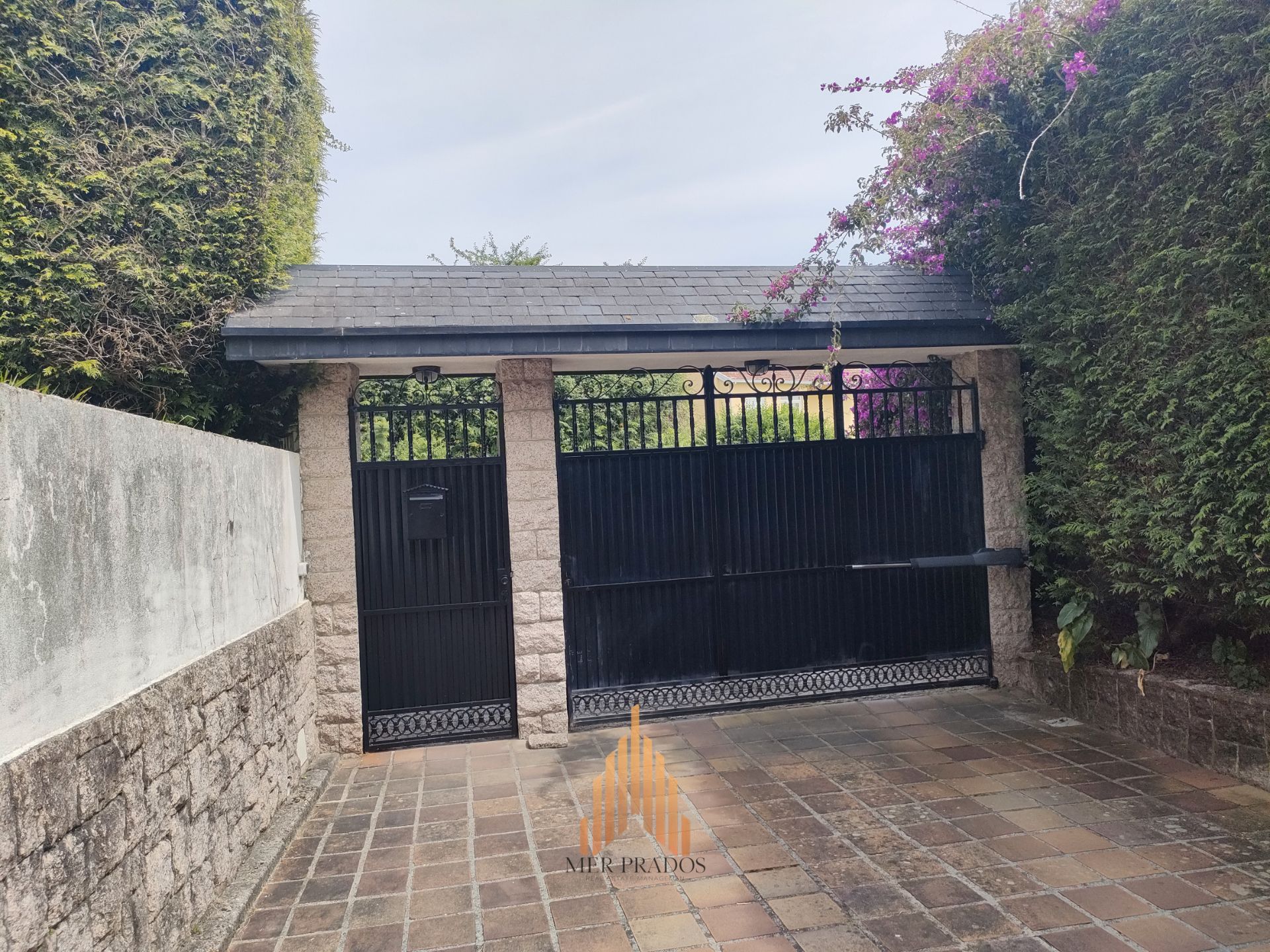 Vista exterior de Casa o chalet en venta en Vigo  con Aire acondicionado, Calefacción y Jardín privado