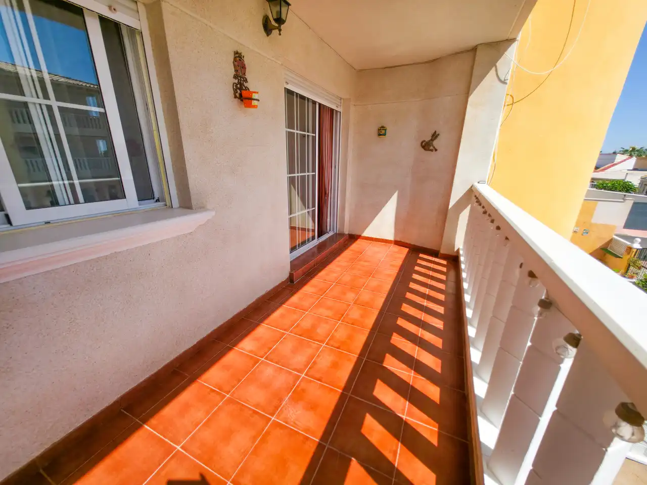 Terraza de Apartamento en venta en Orihuela con Amueblado, Horno y Lavadora