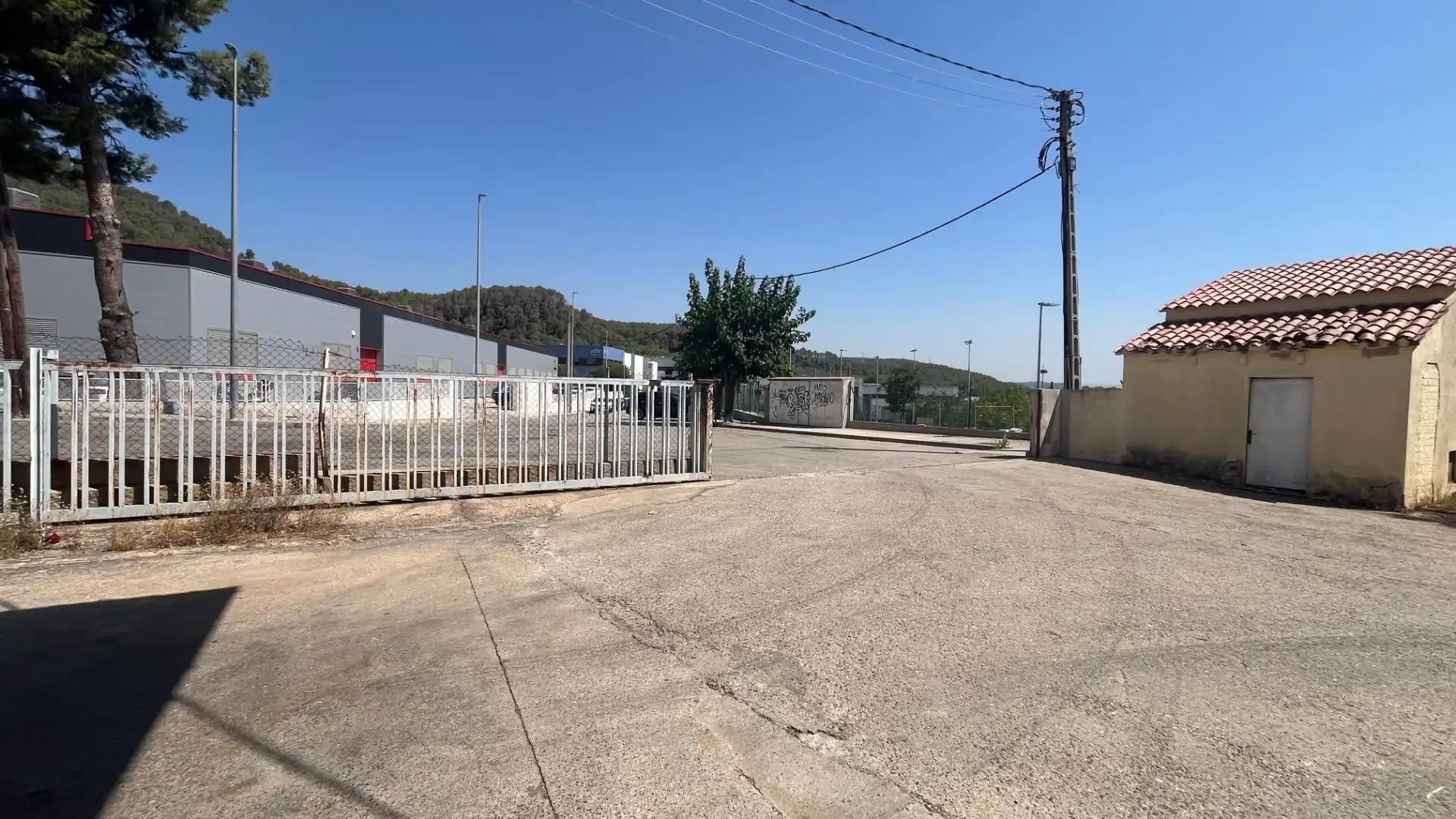 Parking de Edificio en venta en Cervelló